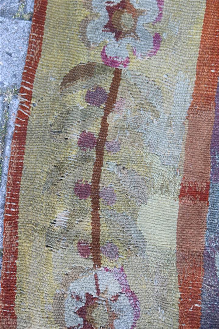 Antique woven tapestry - Image 6 of 10
