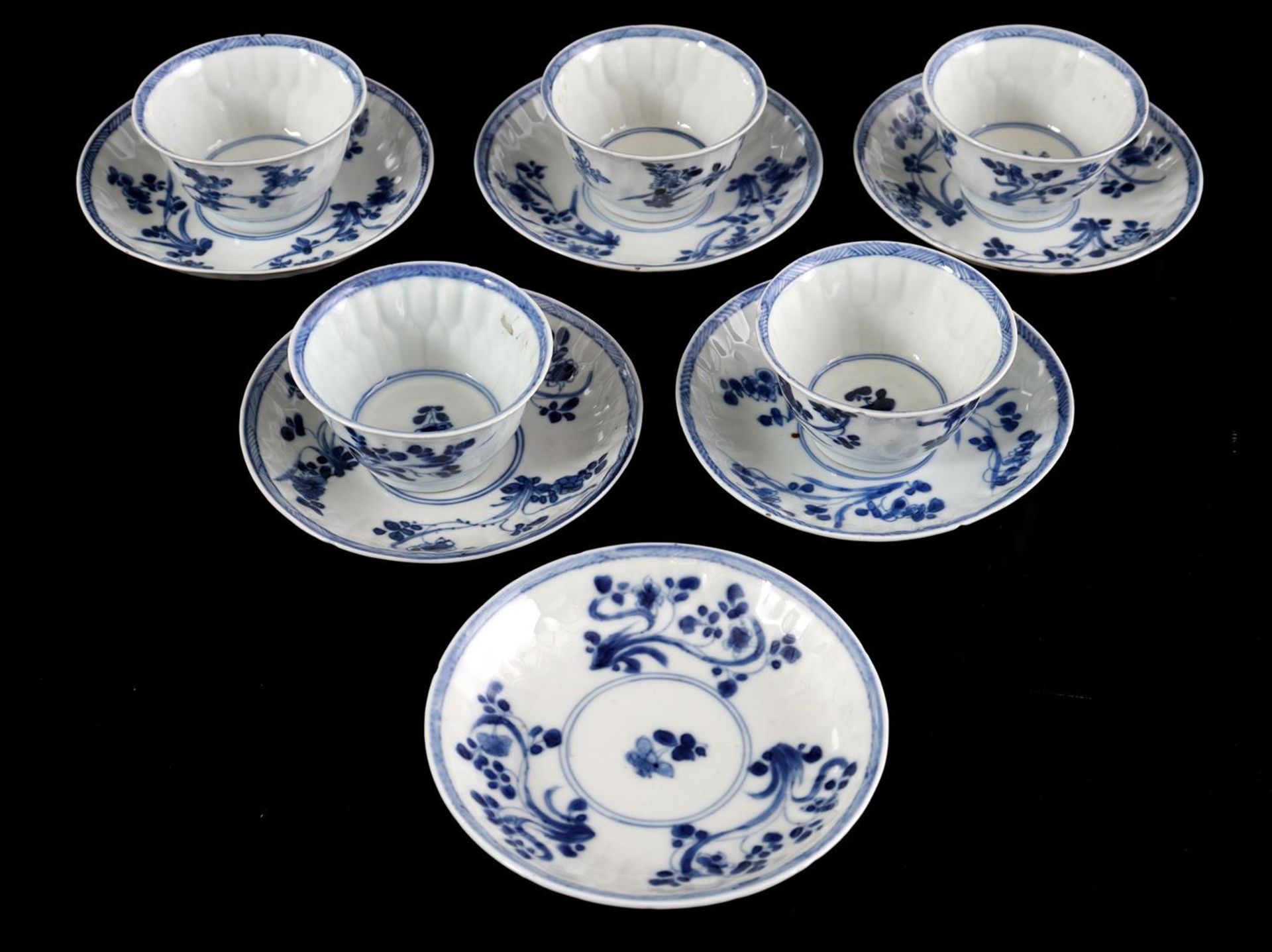 5 porcelain cups and 6 saucers, Kangxi