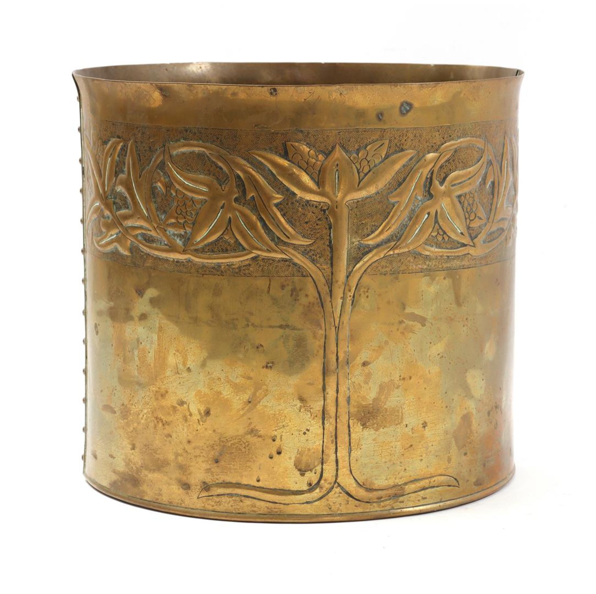 Copper cache pot