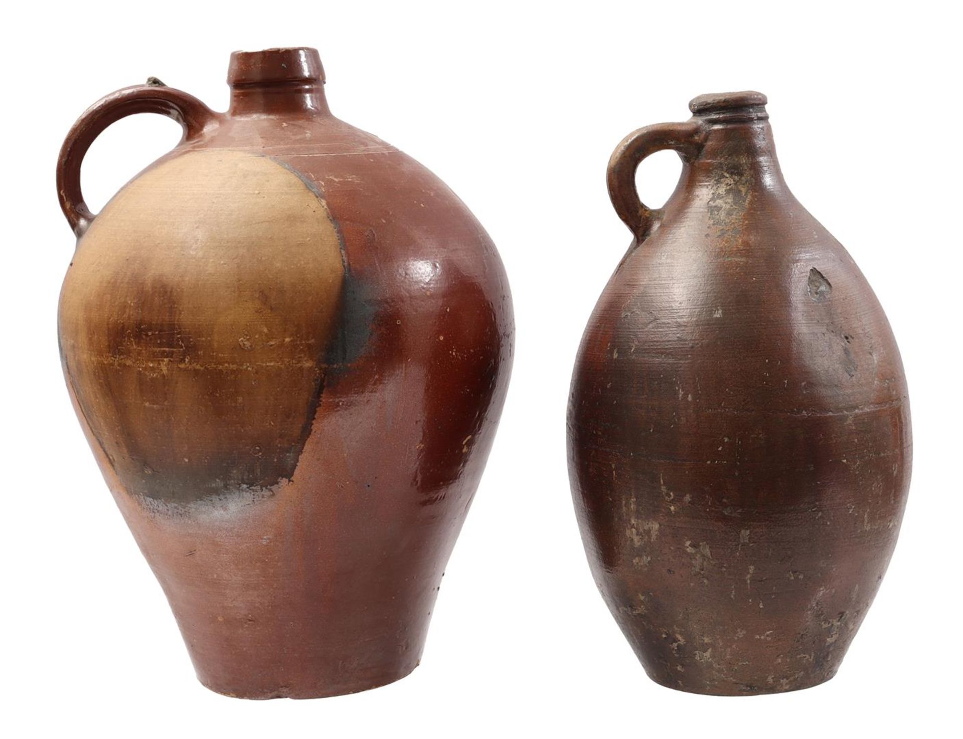 2 stoneware jugs