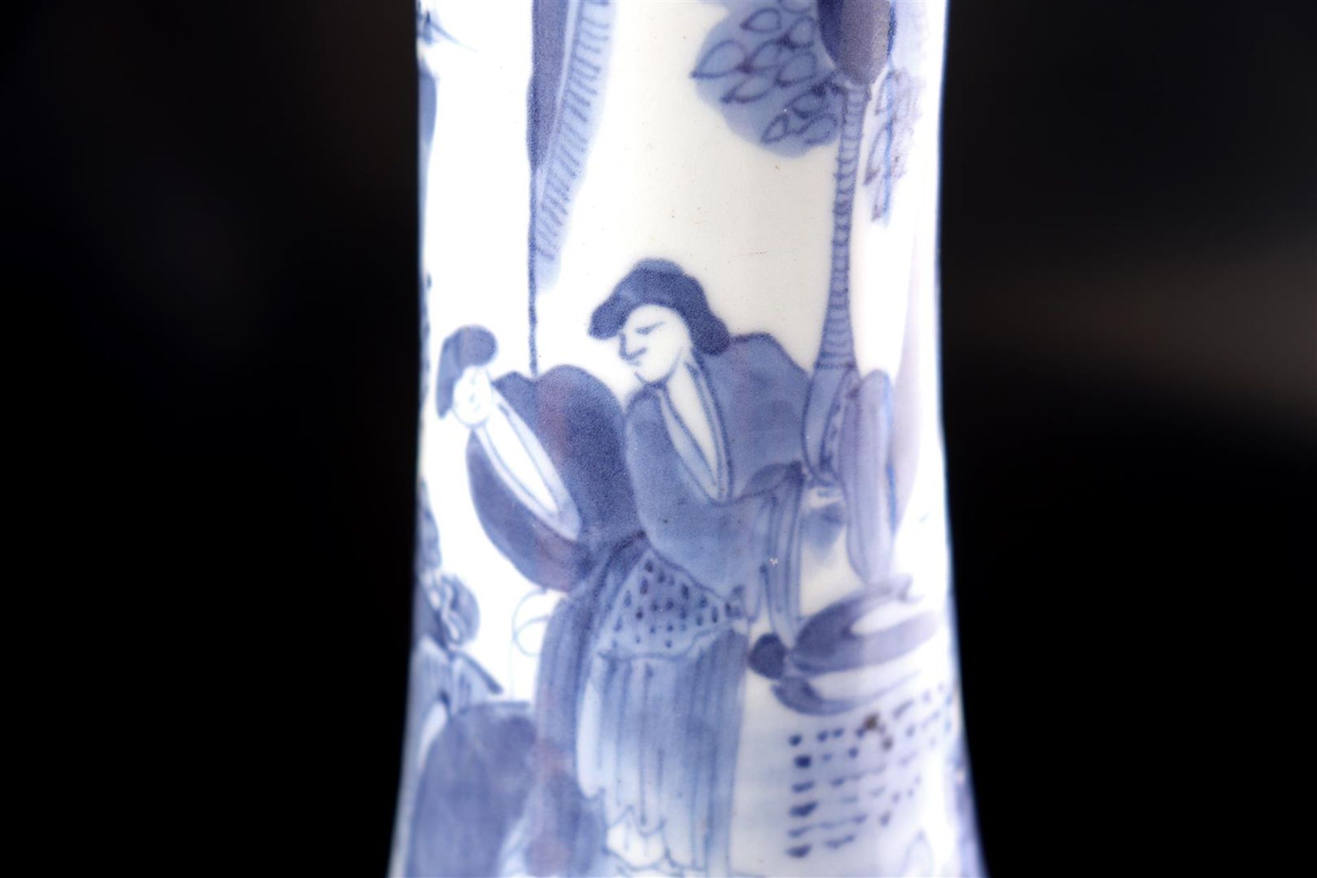 Porcelain baluster vase, Transition - Image 4 of 8
