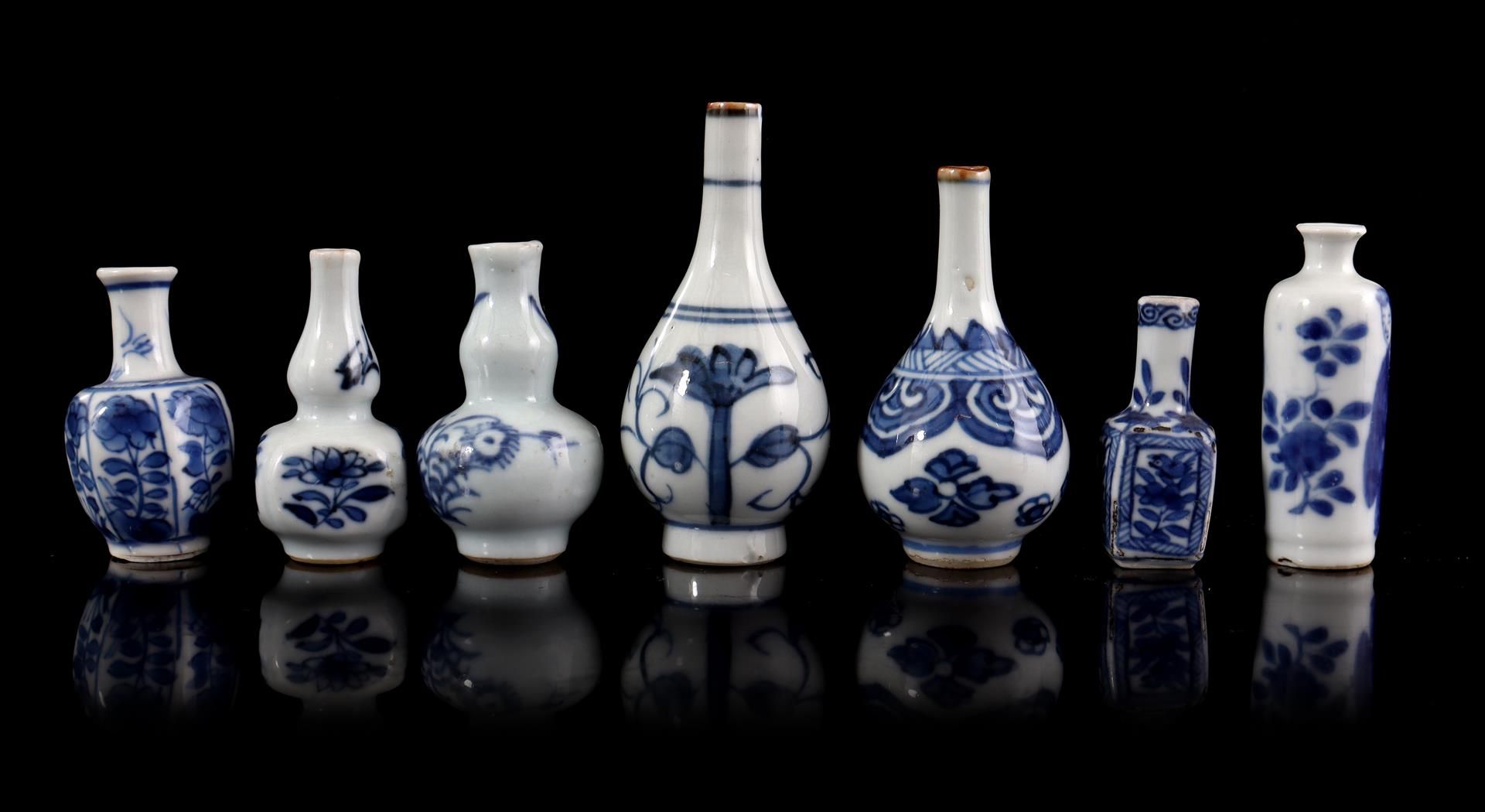 14 porcelain miniature vases, 17th/18th - Image 2 of 5