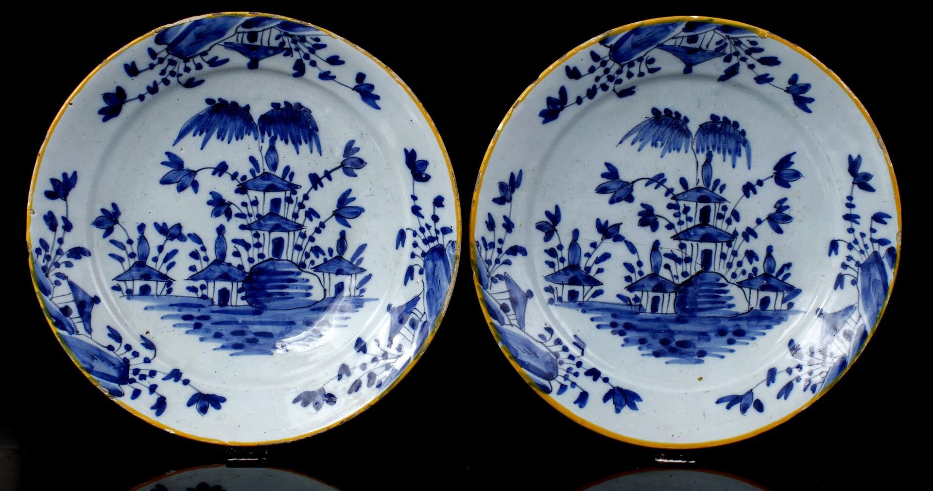2 Dutch earthenware dishes 
