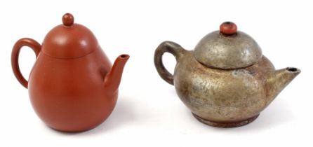 2 Yixing earthenware teapots