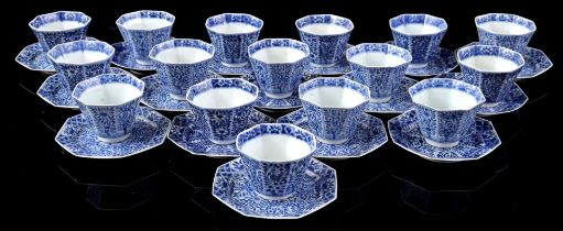 16 porcelain cups and 17 saucers, Japan Edo