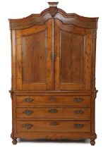 Oak with pine cabinet with largely oak hood