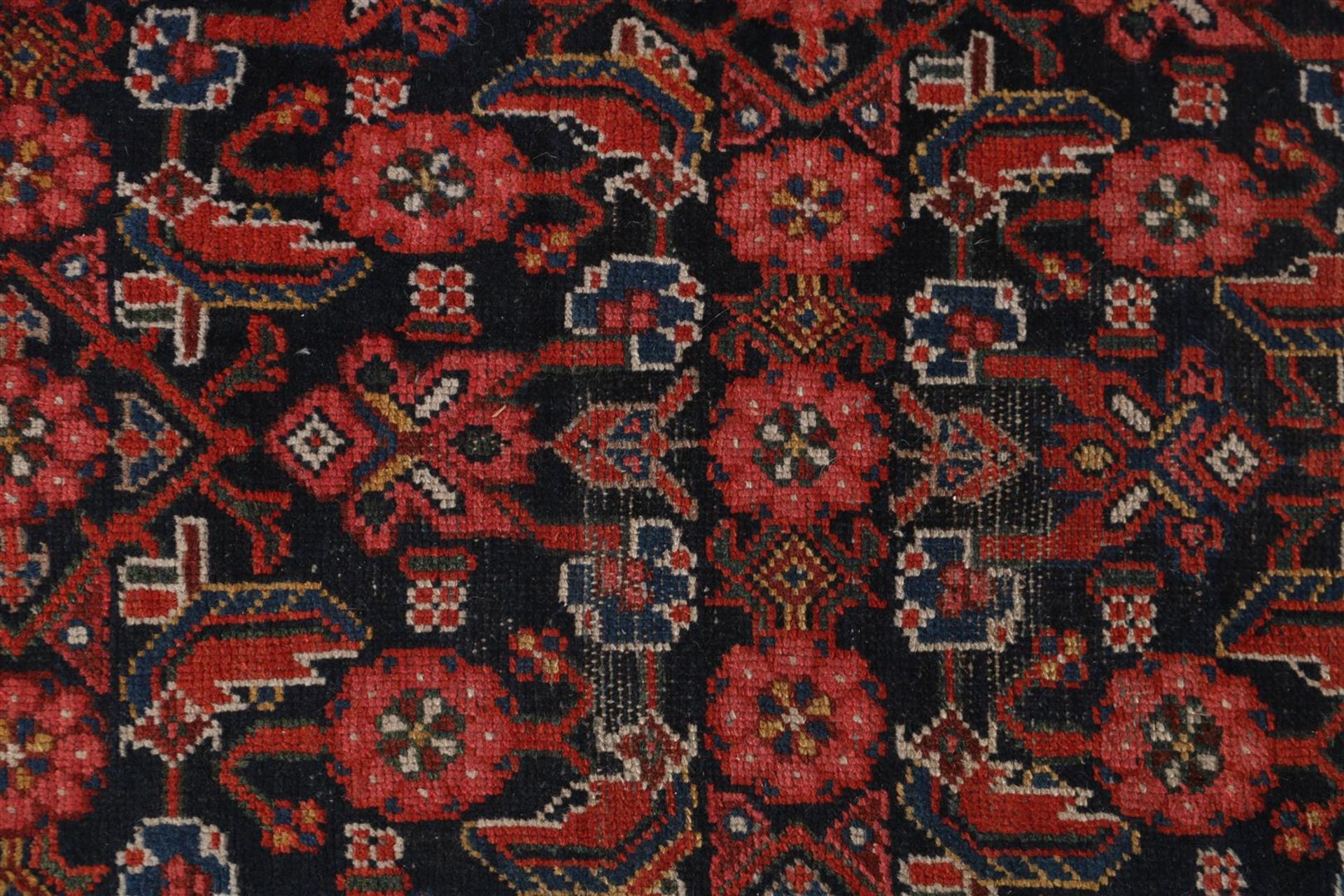 Oriental carpet - Image 3 of 4