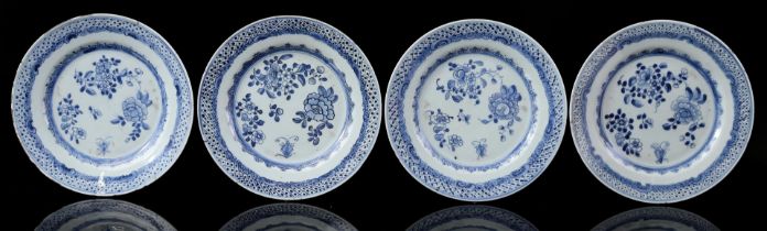 4 porcelain dishes with blue floral decor, Qianlong