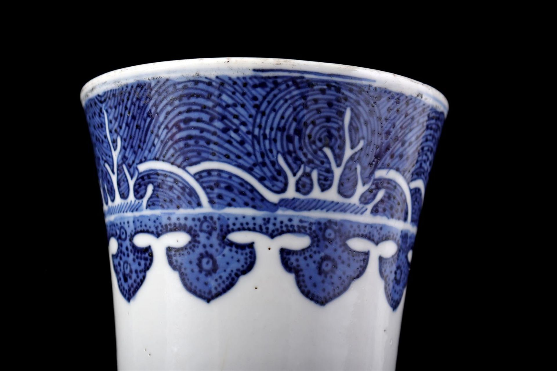 Porcelain Ming style baluster vase - Bild 9 aus 10