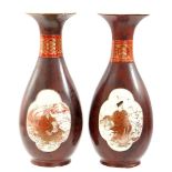 2 earthenware vases