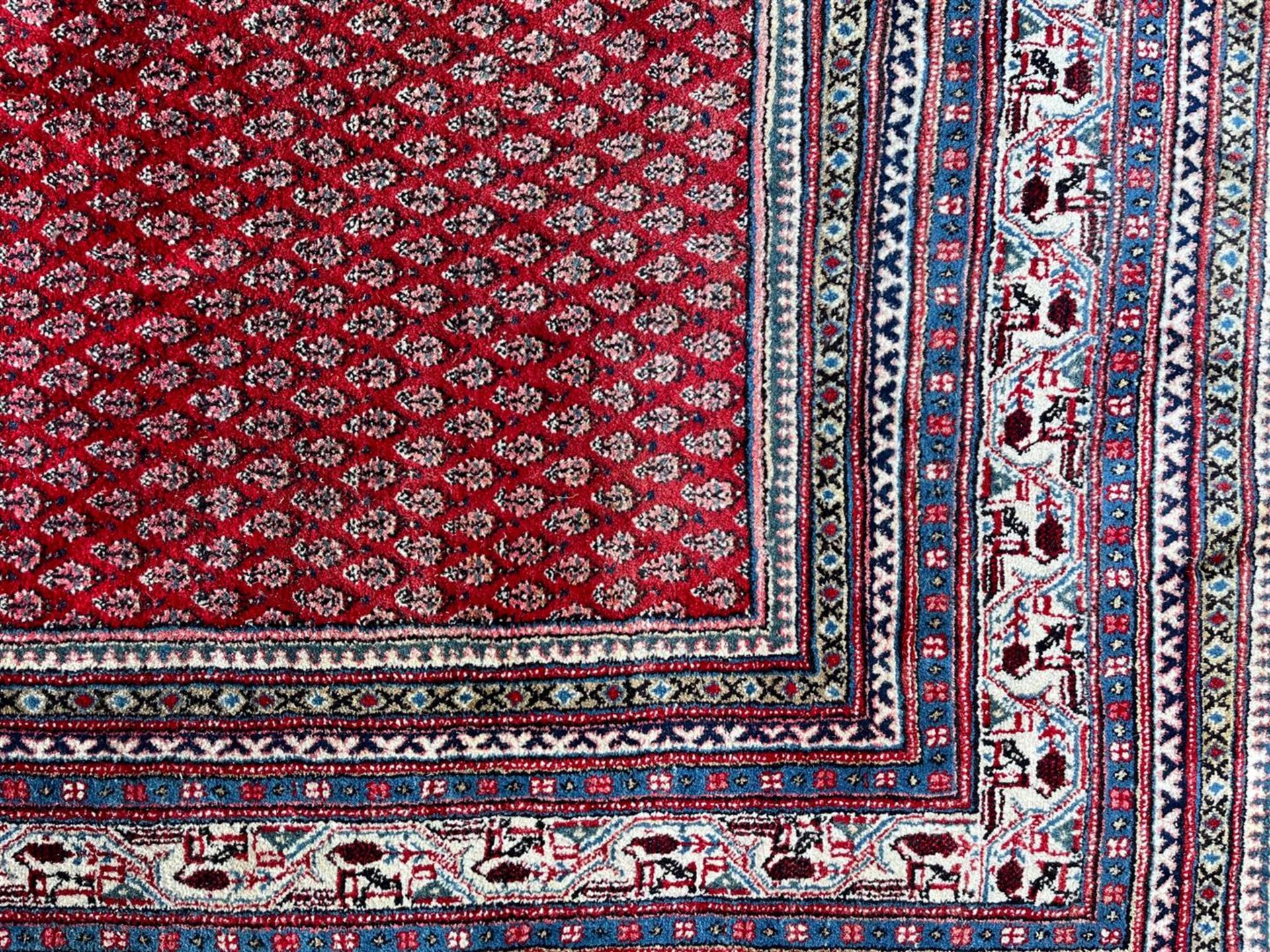 Mihr carpet - Image 2 of 3