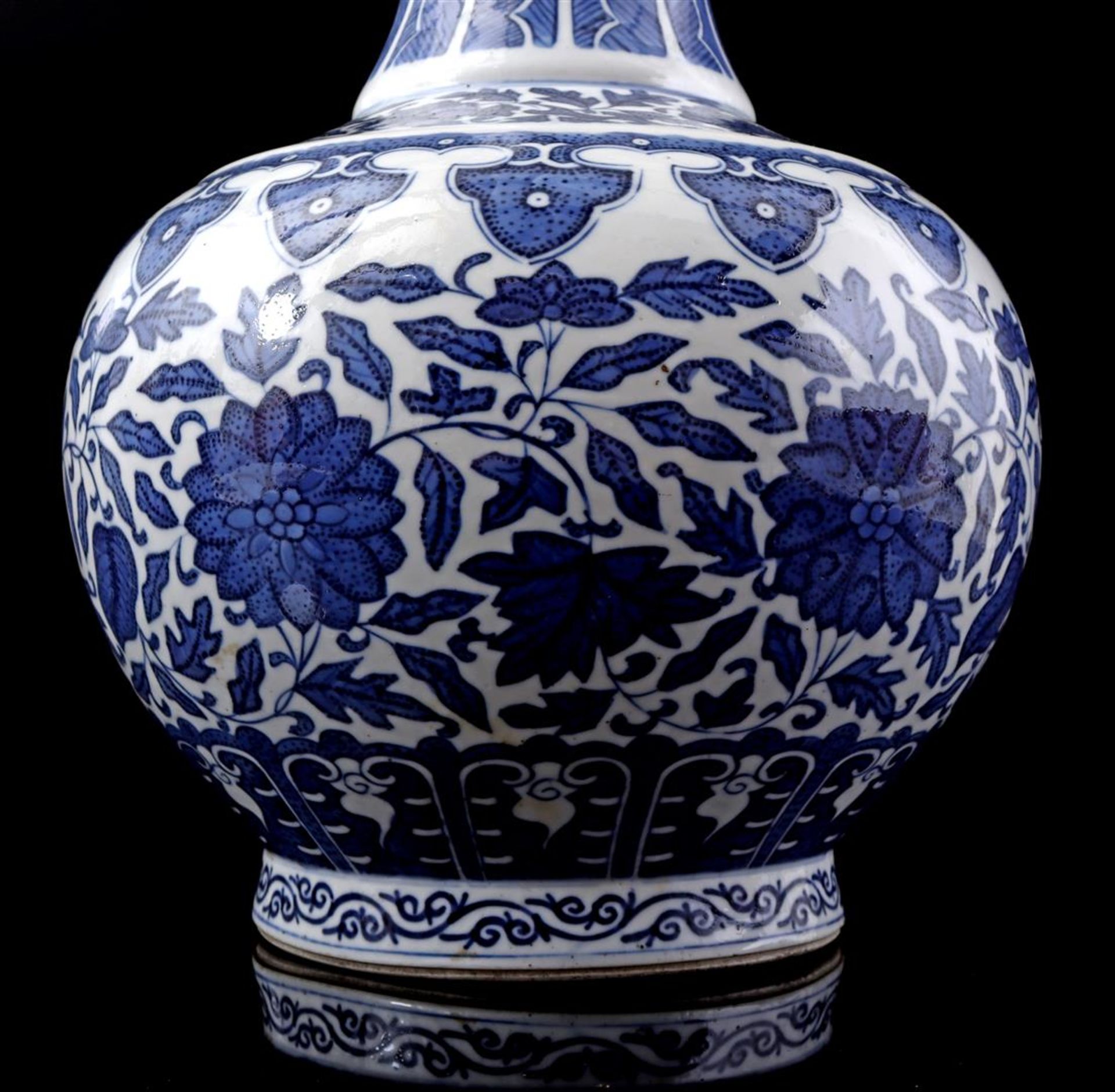 Porcelain Ming style baluster vase - Bild 2 aus 10
