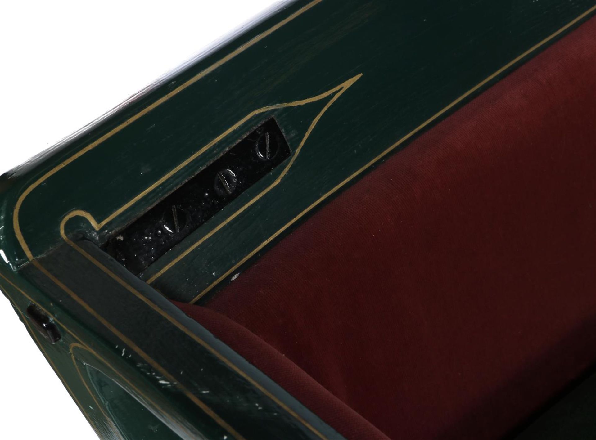 Green and red lacquered wooden and metal sleigh with upholstery - Image 10 of 10