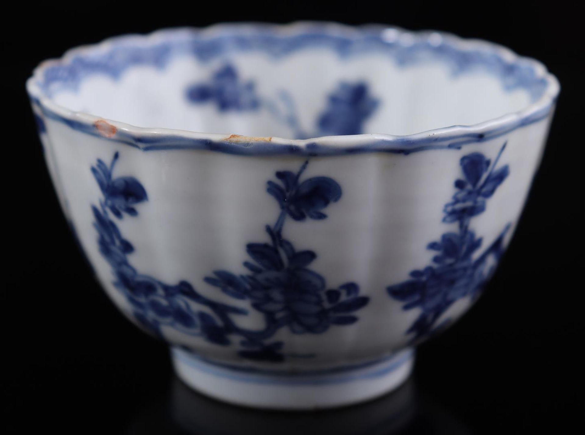 6 porcelain cups and saucers, Kangxi - Image 9 of 9
