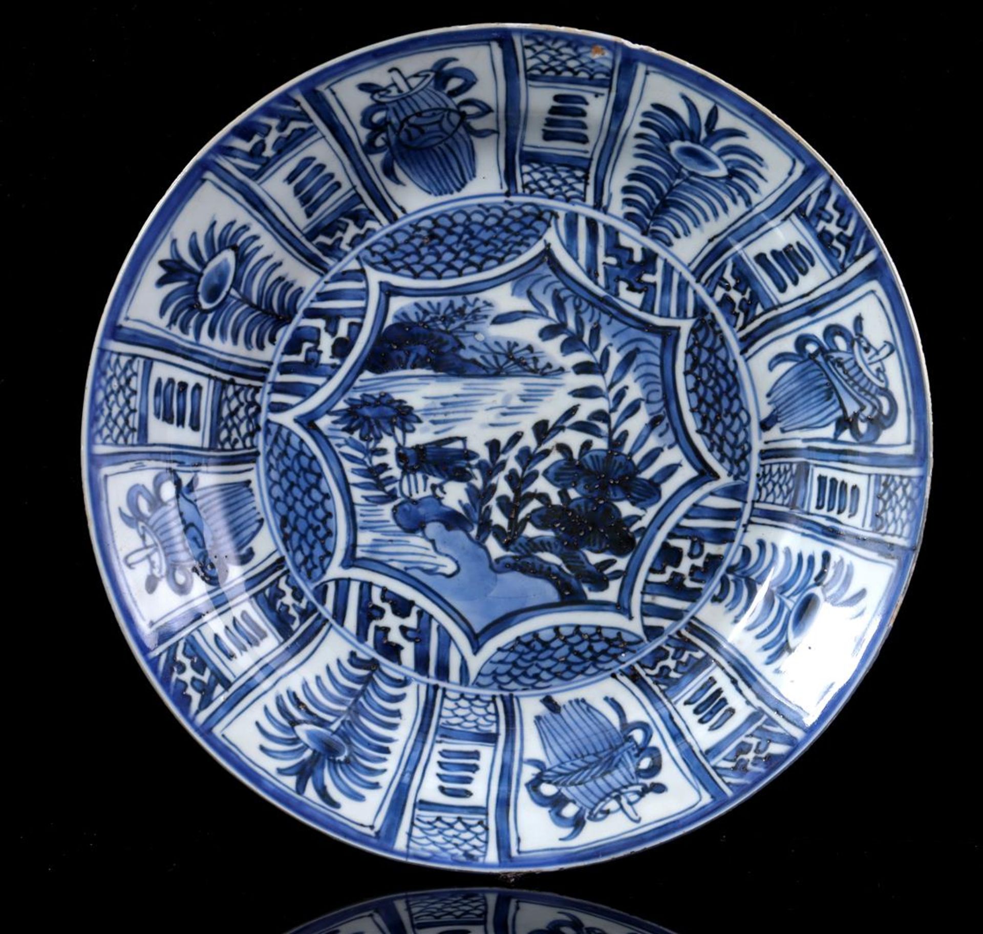 Porcelain dish with blue decor in Wanli style