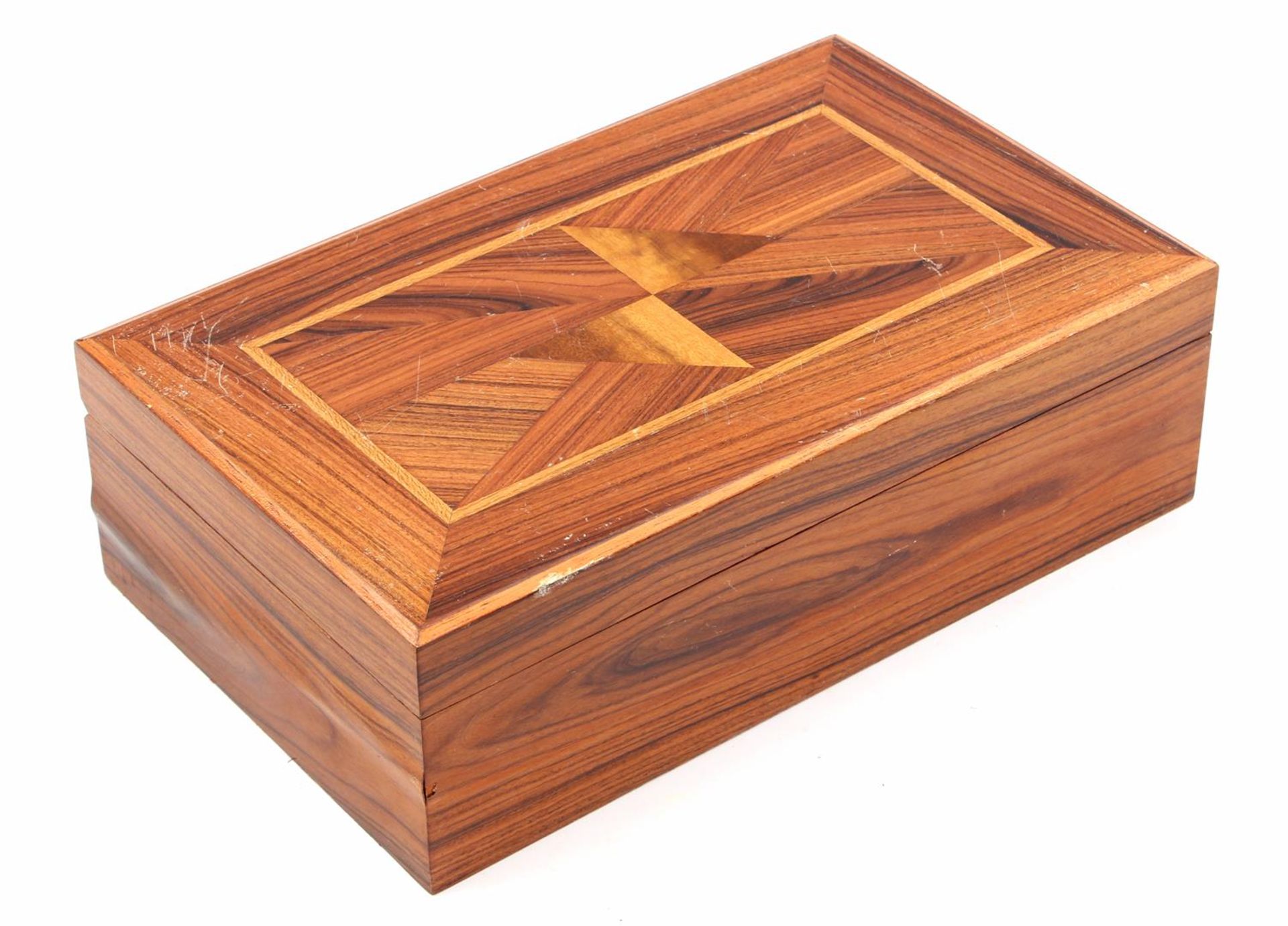 Wooden cigar box - Image 2 of 2