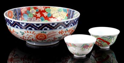 Various Japanese porcelain