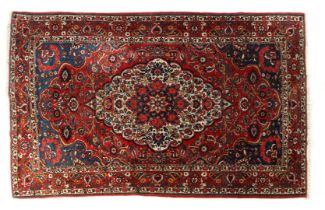 Bakhtiar carpet