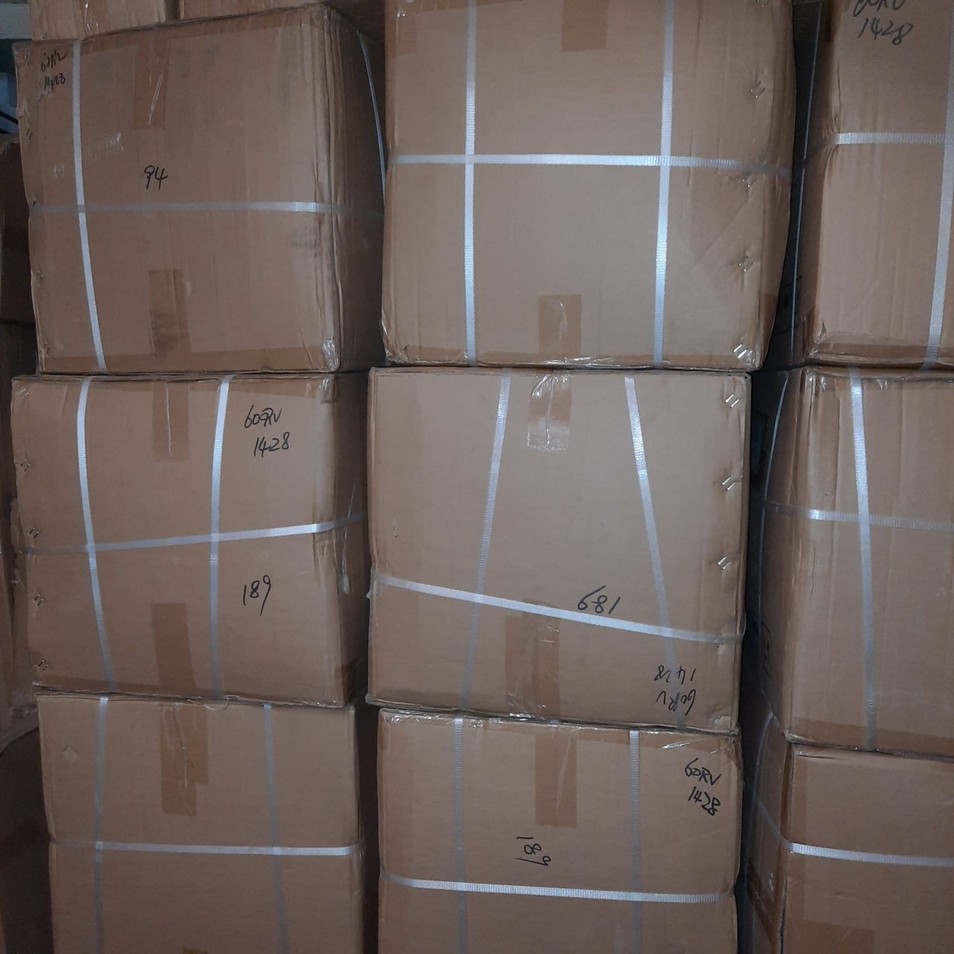 PALLET OF OVER 5,000 CAPPED 100ML CLEAR BOTTLES - NEW & BOXED.
