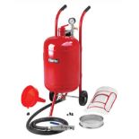 X 1 CLARKE PRESSURISED SANDBLASTER APPEARS TO HAVE ALL THE MAIN PARTS, SOLD AS CUSTORMER RETURN -