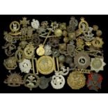 Miscellaneous Militaria. A selection of miscellaneous Militaria including a Royal Naval Res...