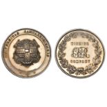 Cambridge University Rifles, a silver medal by Munsey, University arms, rev. cursive CUR div...