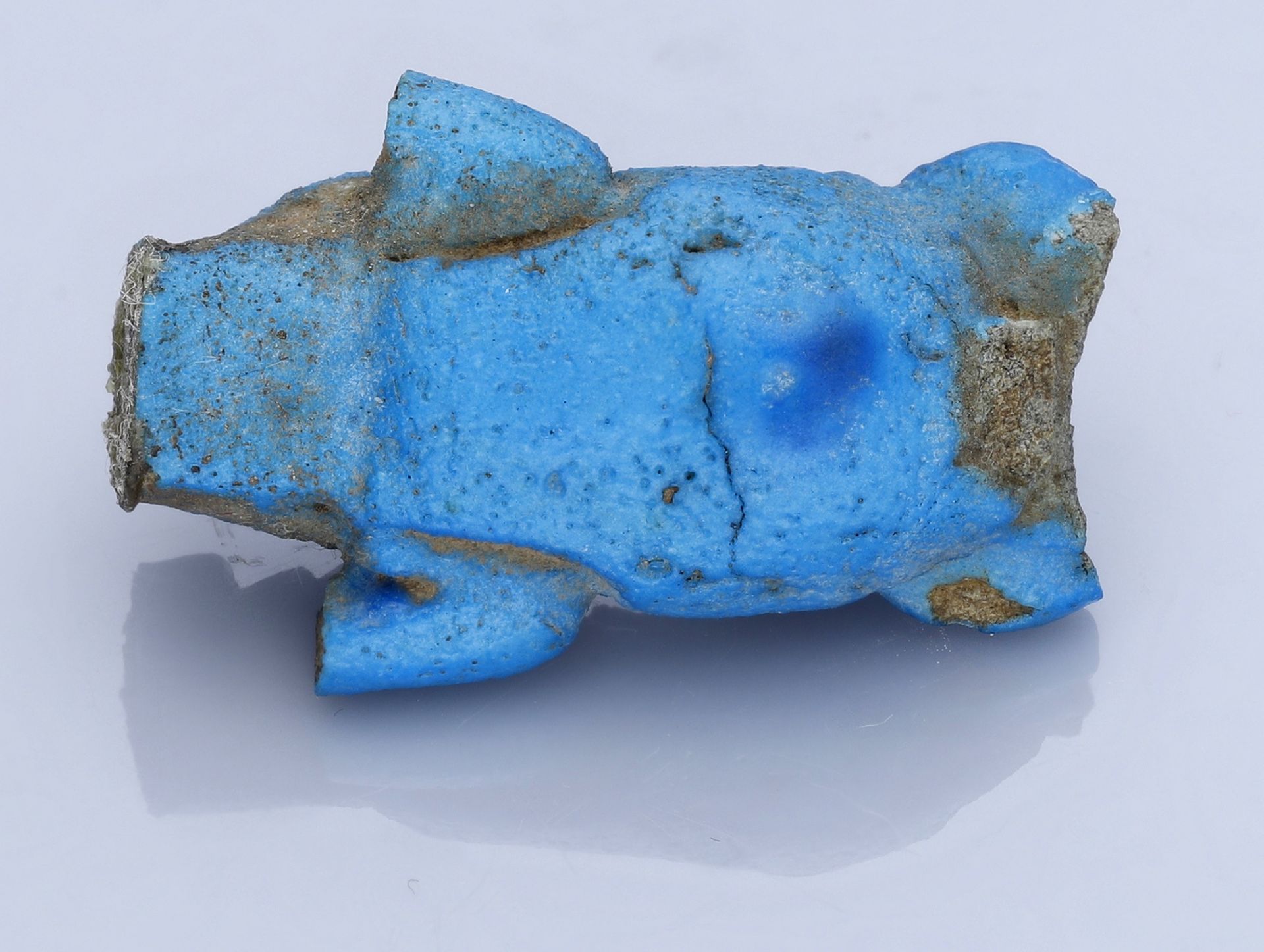 Egypt, Third Intermediate Period (c. 1077-664 BC), A fragment of a bright blue glazed faienc... - Image 2 of 2