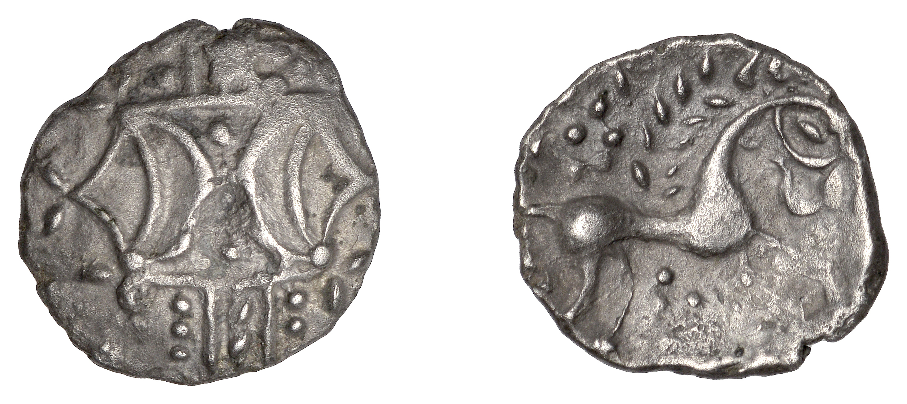ICENI, Ecen, silver Unit, Symbol type, two crescents back-to-back, rev. horse right, three p...