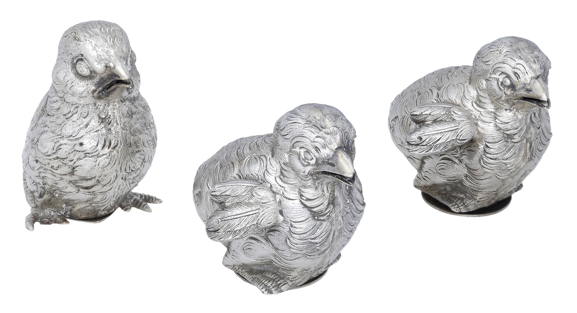 A pair of French cast silver novelty pepperettes, modelled as chicks, with open mouths, and... - Image 2 of 2