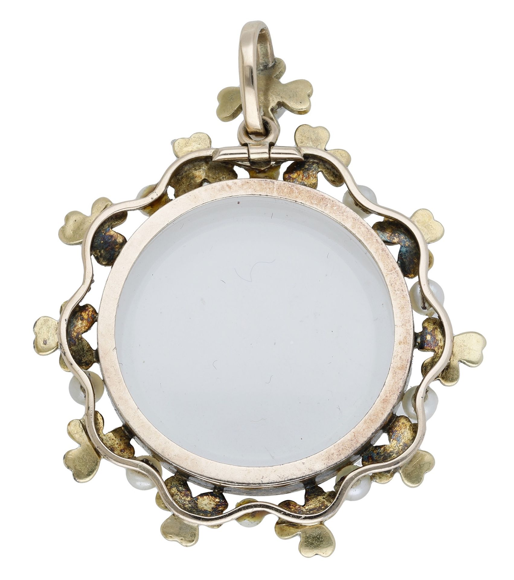 An early 20th century green enamel and pearl locket pendant, the central glazed compartment... - Image 2 of 2