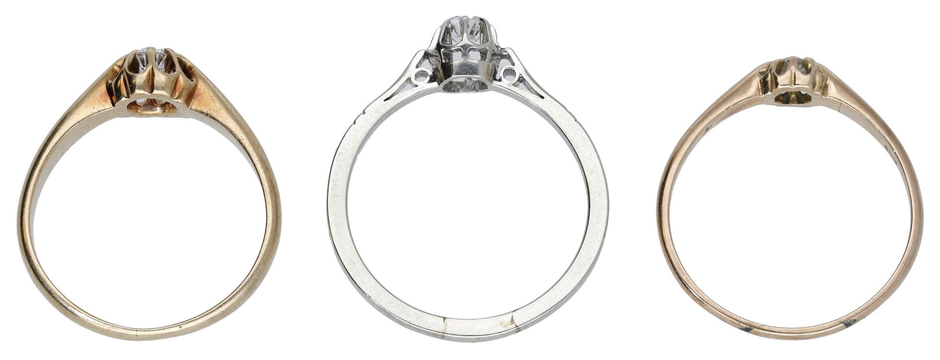 Three diamond single stone rings, comprising a 14ct white gold ring set with a brilliant-cu... - Bild 2 aus 3