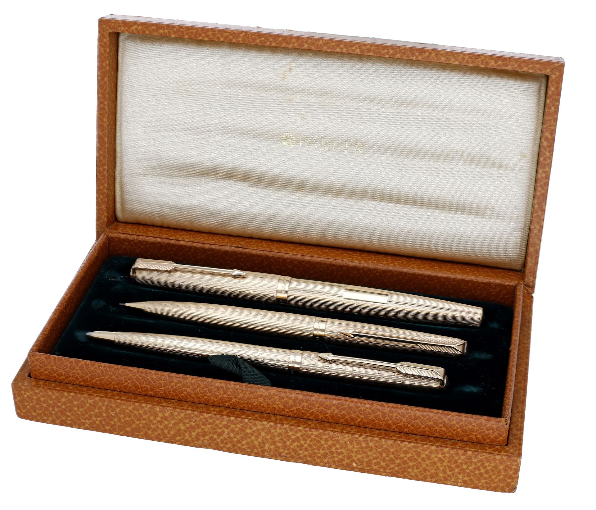 A 9ct gold Parker 61 Presidential Triple set, of waterdrop design, comprising fountain pen,...