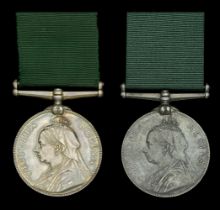 Volunteer Force Long Service Medal, V.R. (2), both unnamed as issued, good very fine and bet...