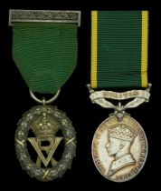 Volunteer Officers' Decoration, V.R. cypher, silver and silver-gilt, hallmarks for London 18...