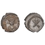 Tiberius II, Decanummium, crowned facing bust, rev. large saltire, cross above, 3.31g (Sear...