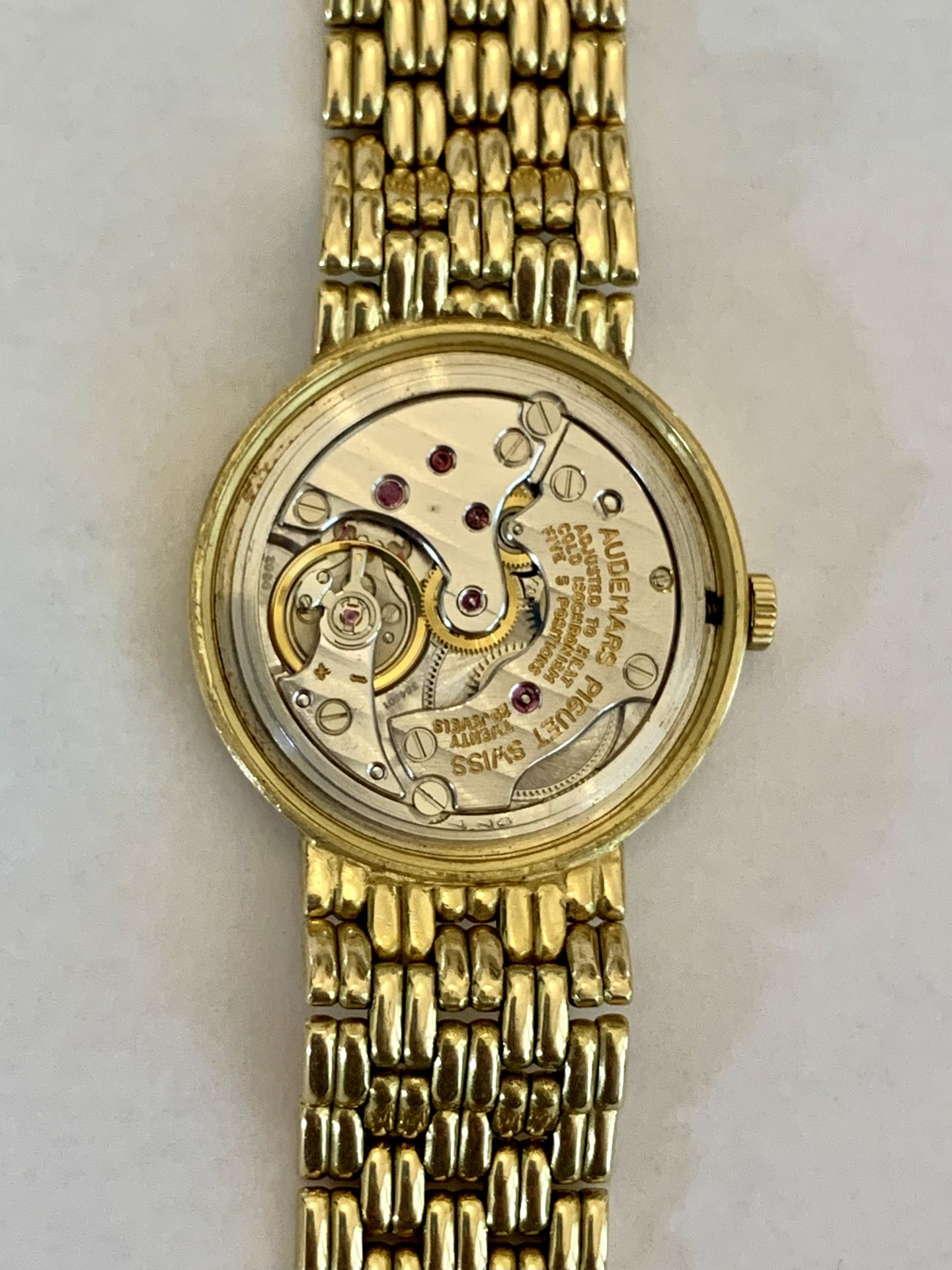 Audemars Piguet. A lady's gold bracelet watch, Ref. D 25077, circa 1990. Movement: cal. 208... - Bild 5 aus 6