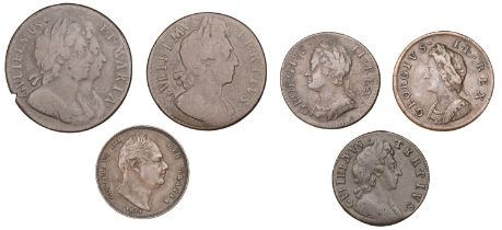 William and Mary, Halfpenny, 1694 (S 3452); William III, Halfpenny, 1699 (S 3556); together...