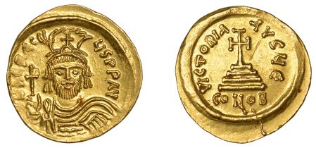 Byzantine Coinage, Heraclius (610-641), Solidus, Constantinople, 5th officina, helmeted bust...