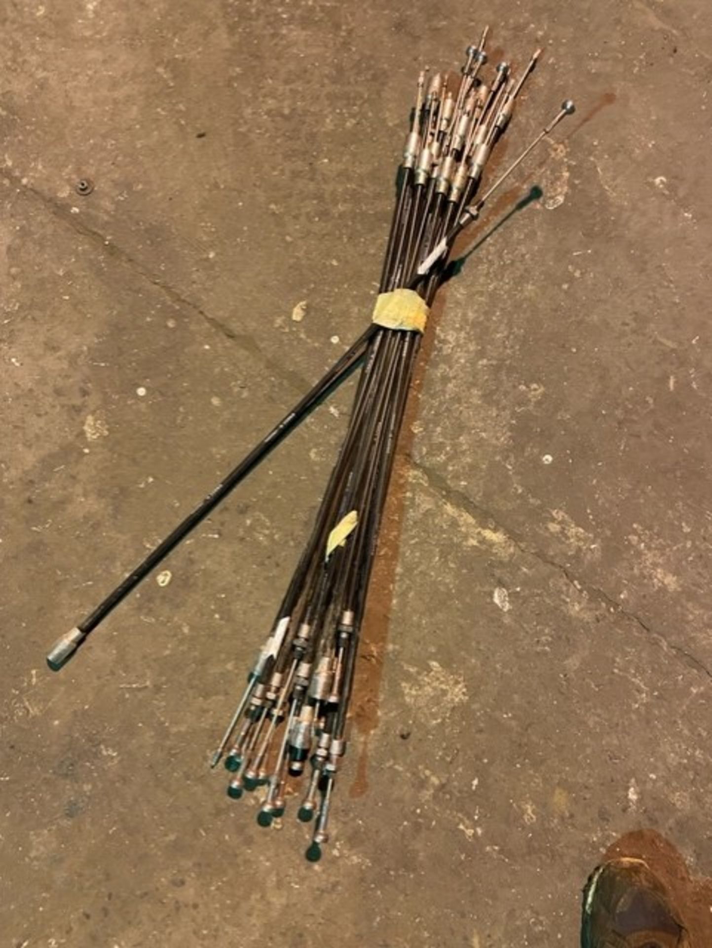 Quick release brake cables 20 number of them for 5 to ten ton 360 excavators universal so fit a