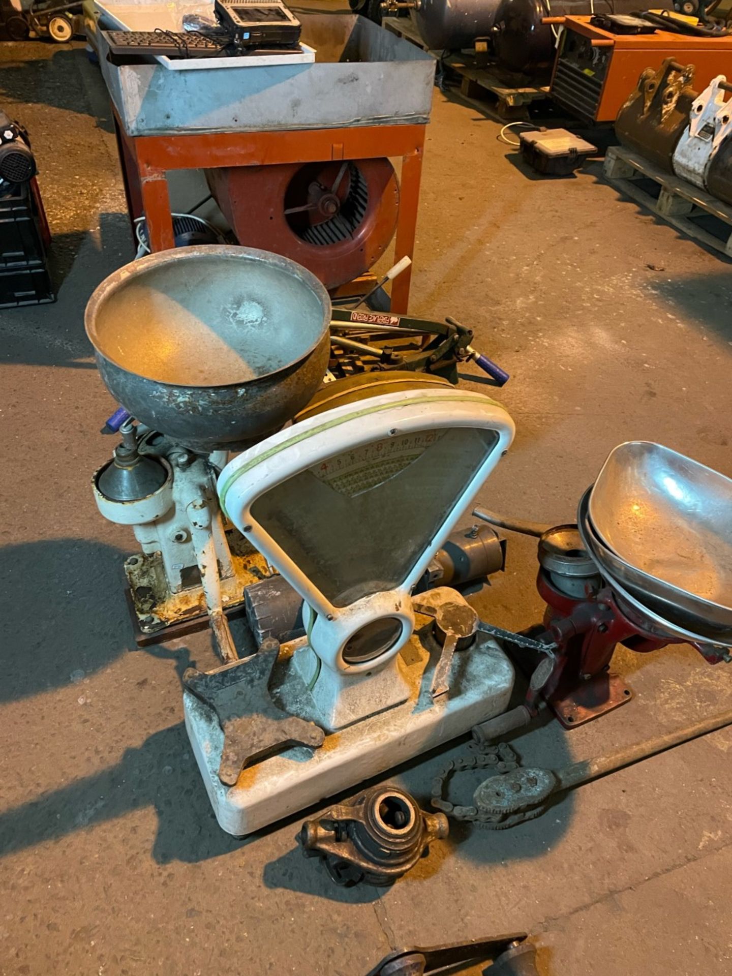 Job lot of vintage weighing scales and cream separators 4 items in total.