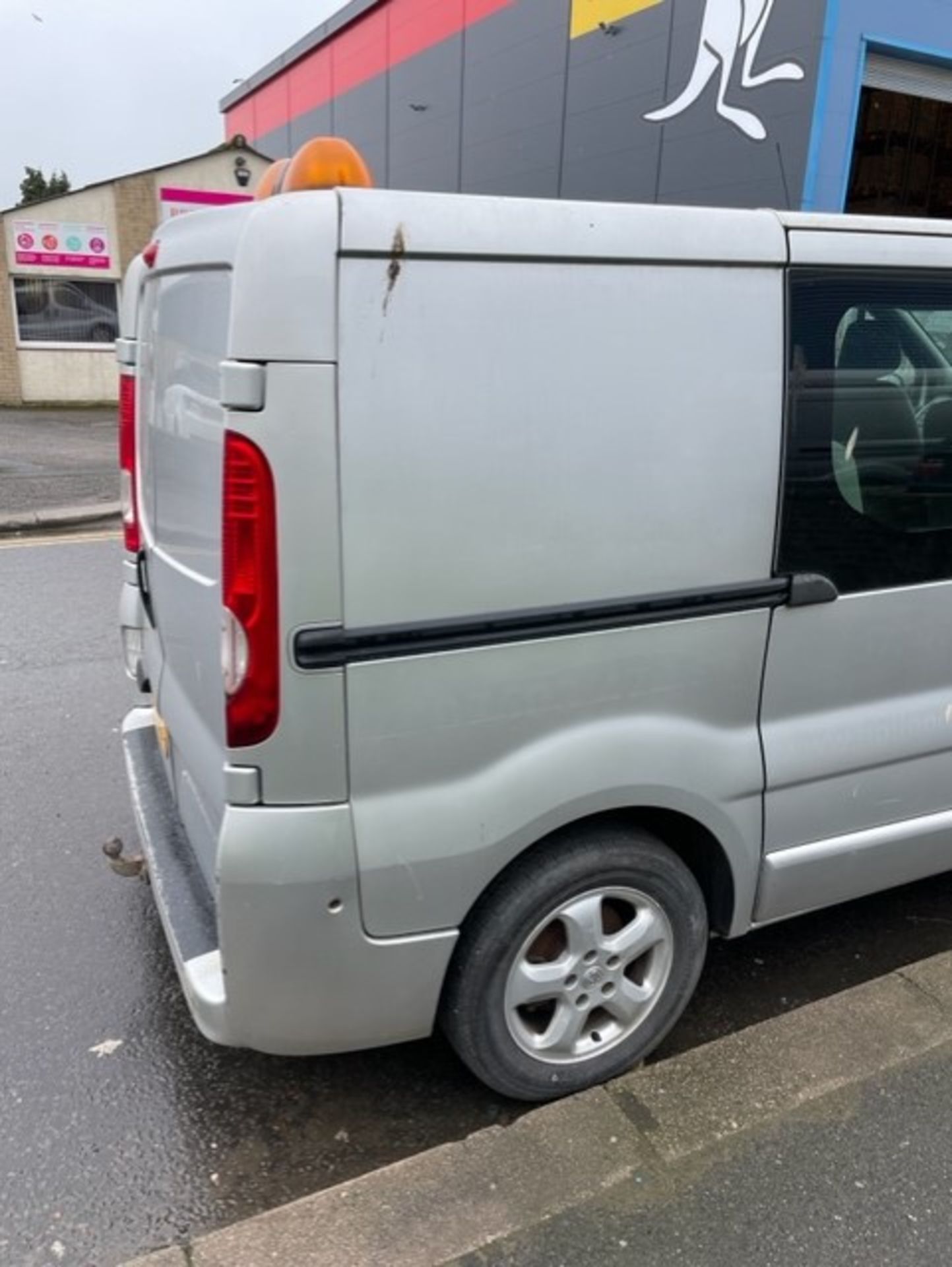 Vauxhall vivaro 12 plate - Image 5 of 6