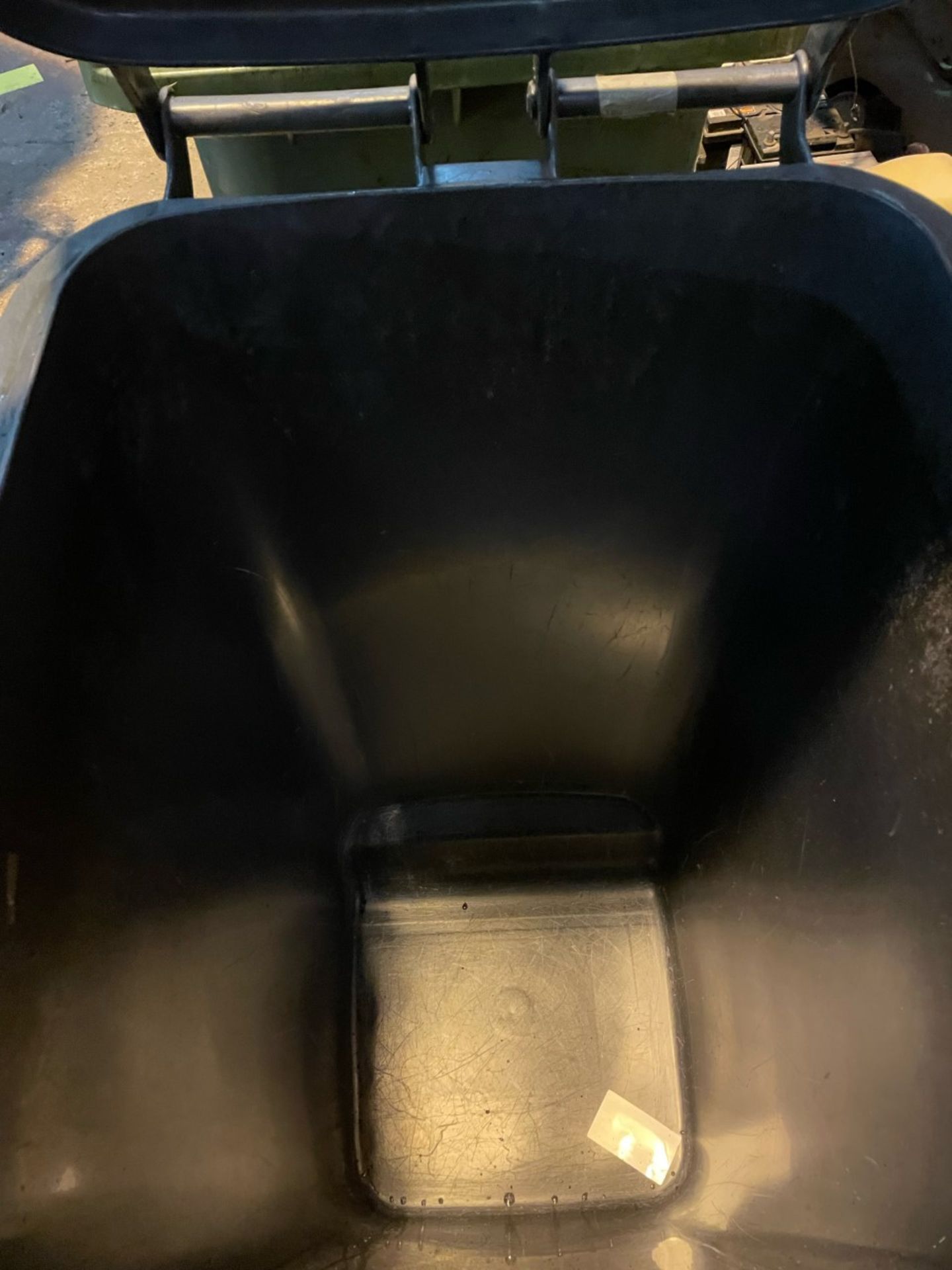 Grey wheelie bin good condition - Image 2 of 2