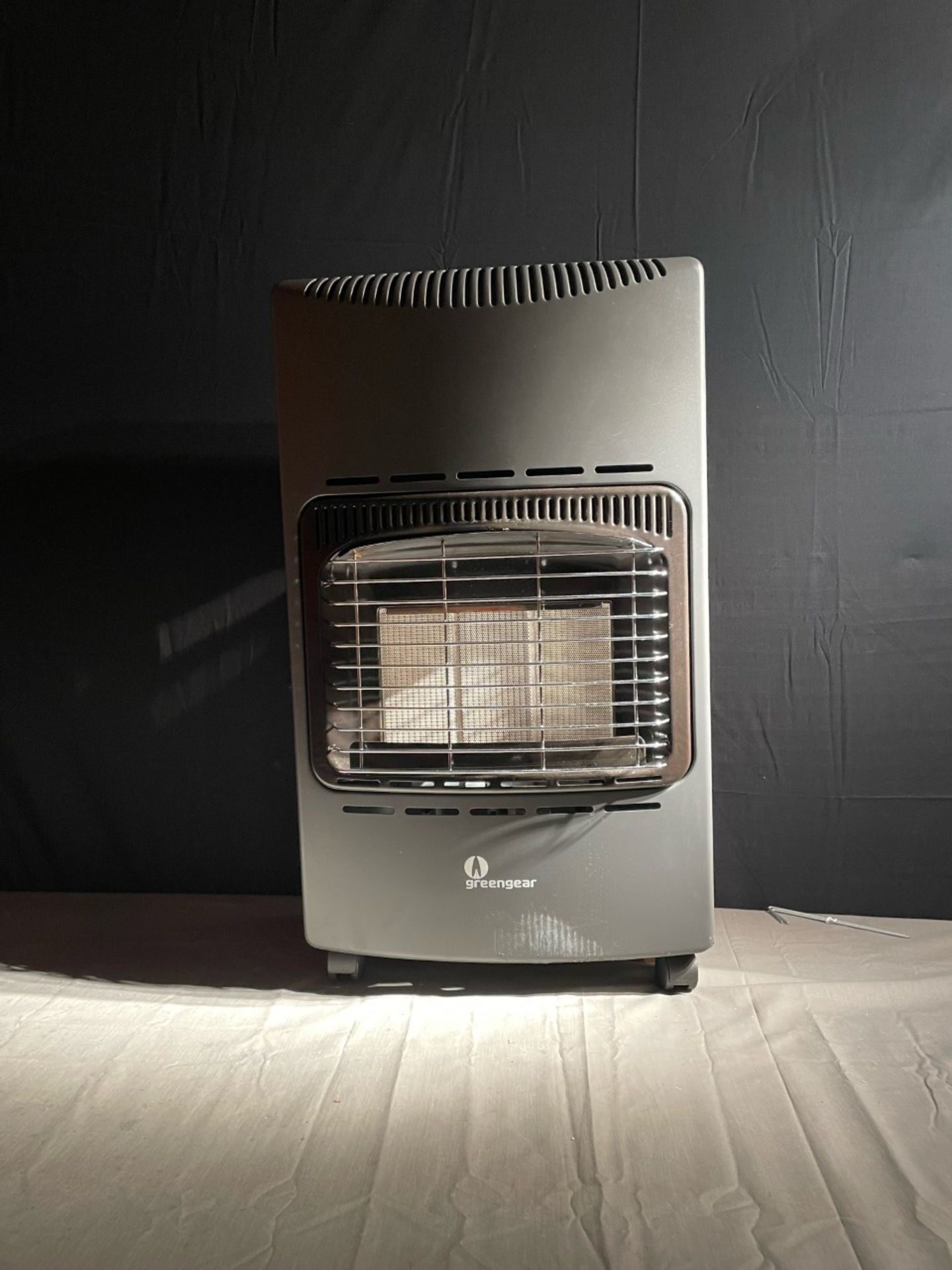 1x new in box Greengear portable indoor infrared gas heater. RRP £229