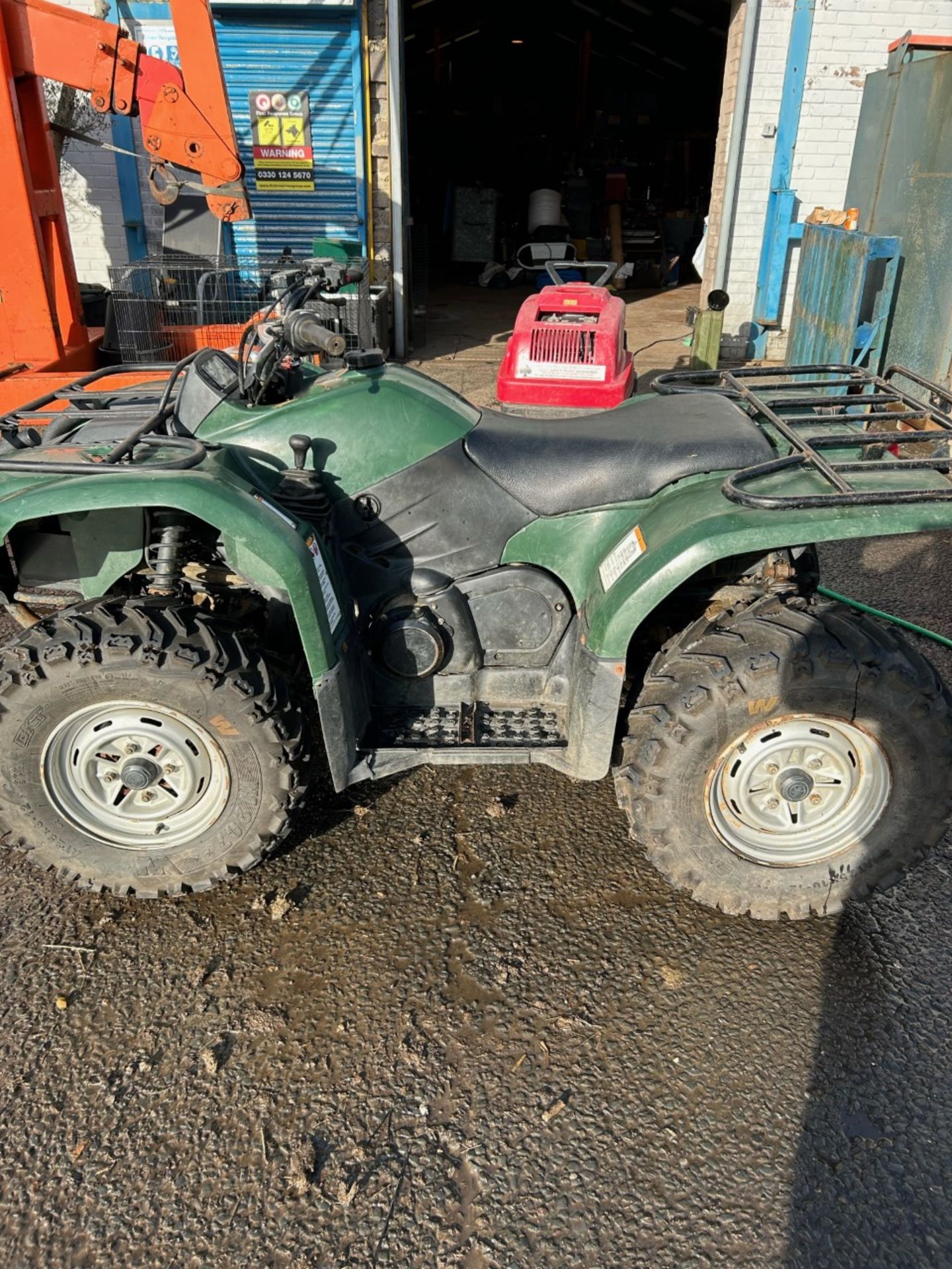 Yamaha grizzly 450cc 2018 model. Full working order as seen in video. New tyres all round. - Image 2 of 5