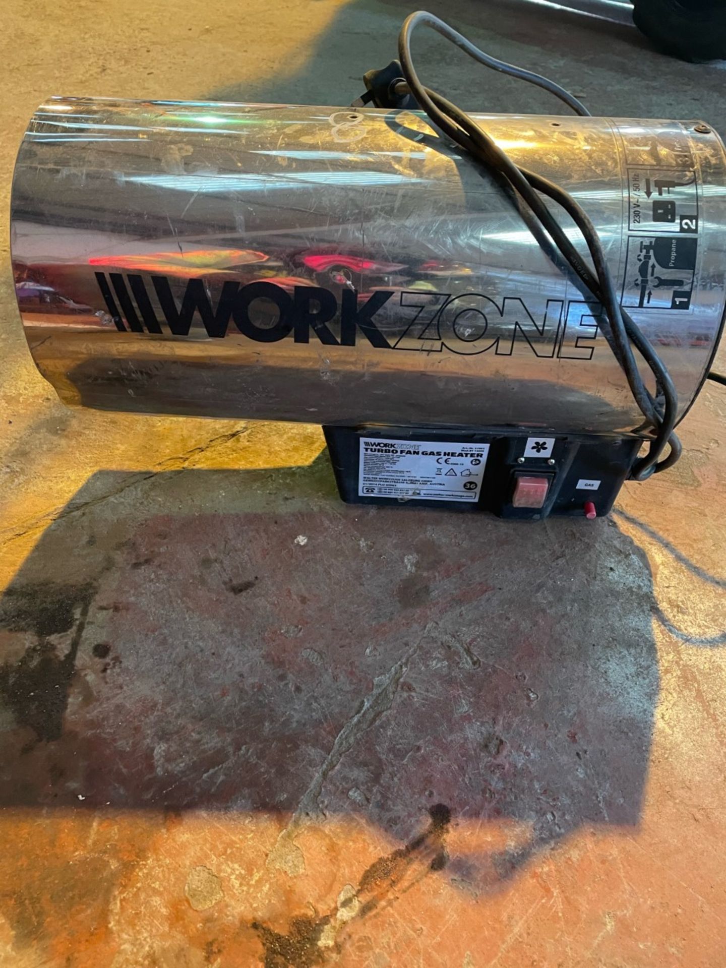 Workzone turbo fan gas heater. Good condition