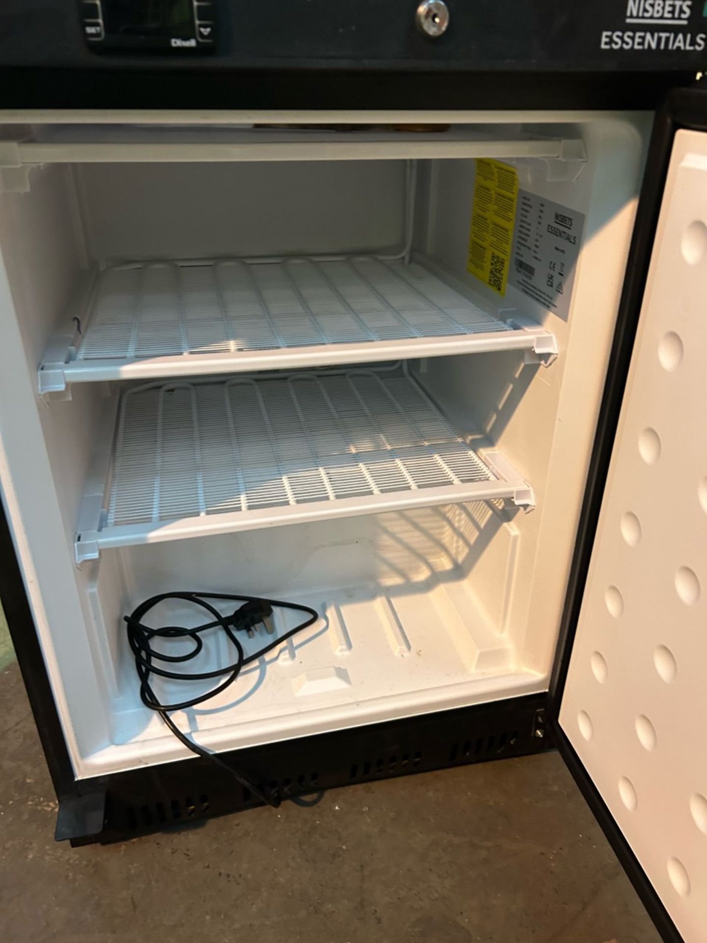 Nisbets essentials undercounted freezer. Good condition. - Image 3 of 3