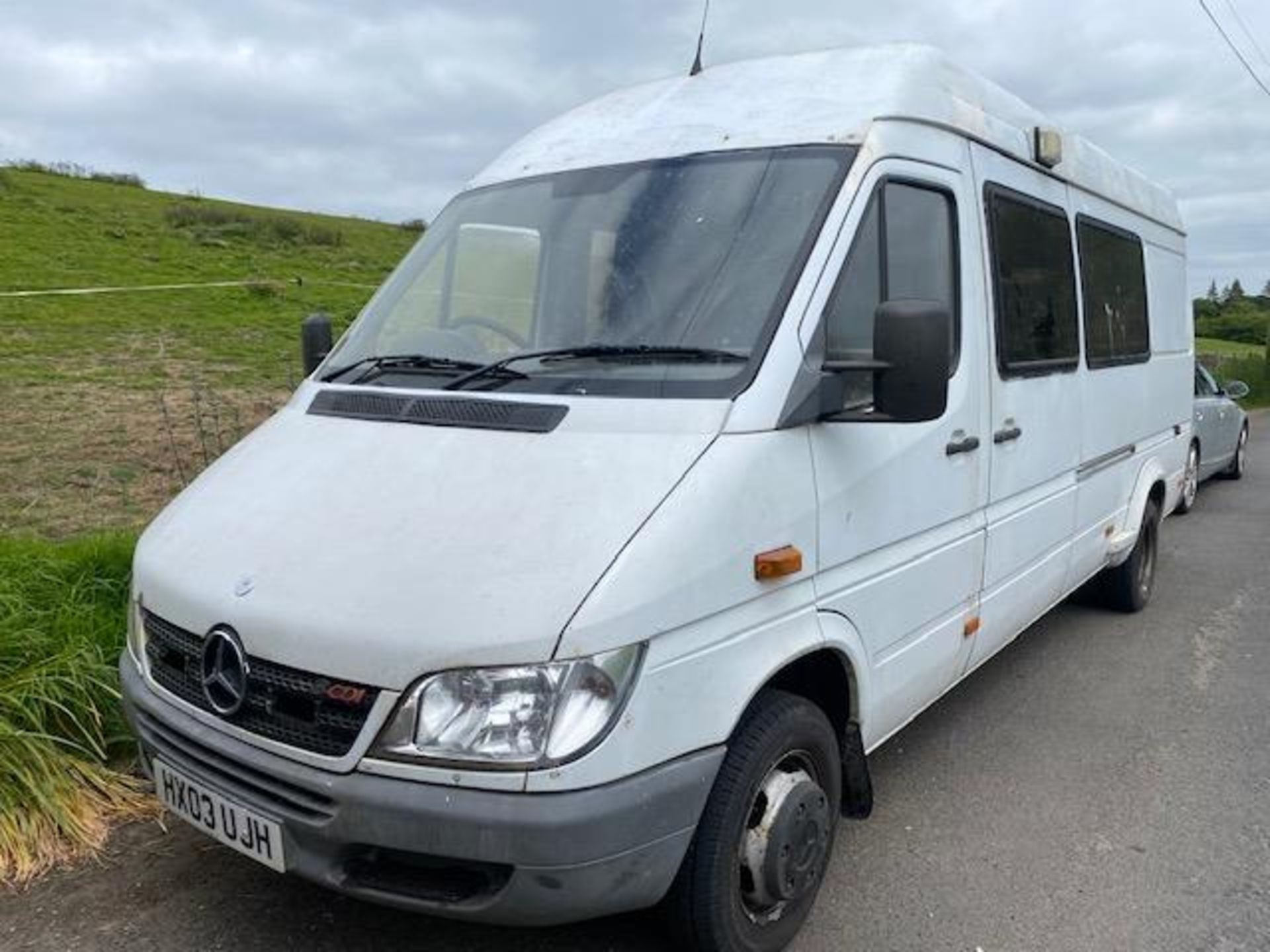 Mercedes 3cdi 2.1 Camper Van , 5ft Kingsize Bed , Seating Area which converts to another double - Image 2 of 6