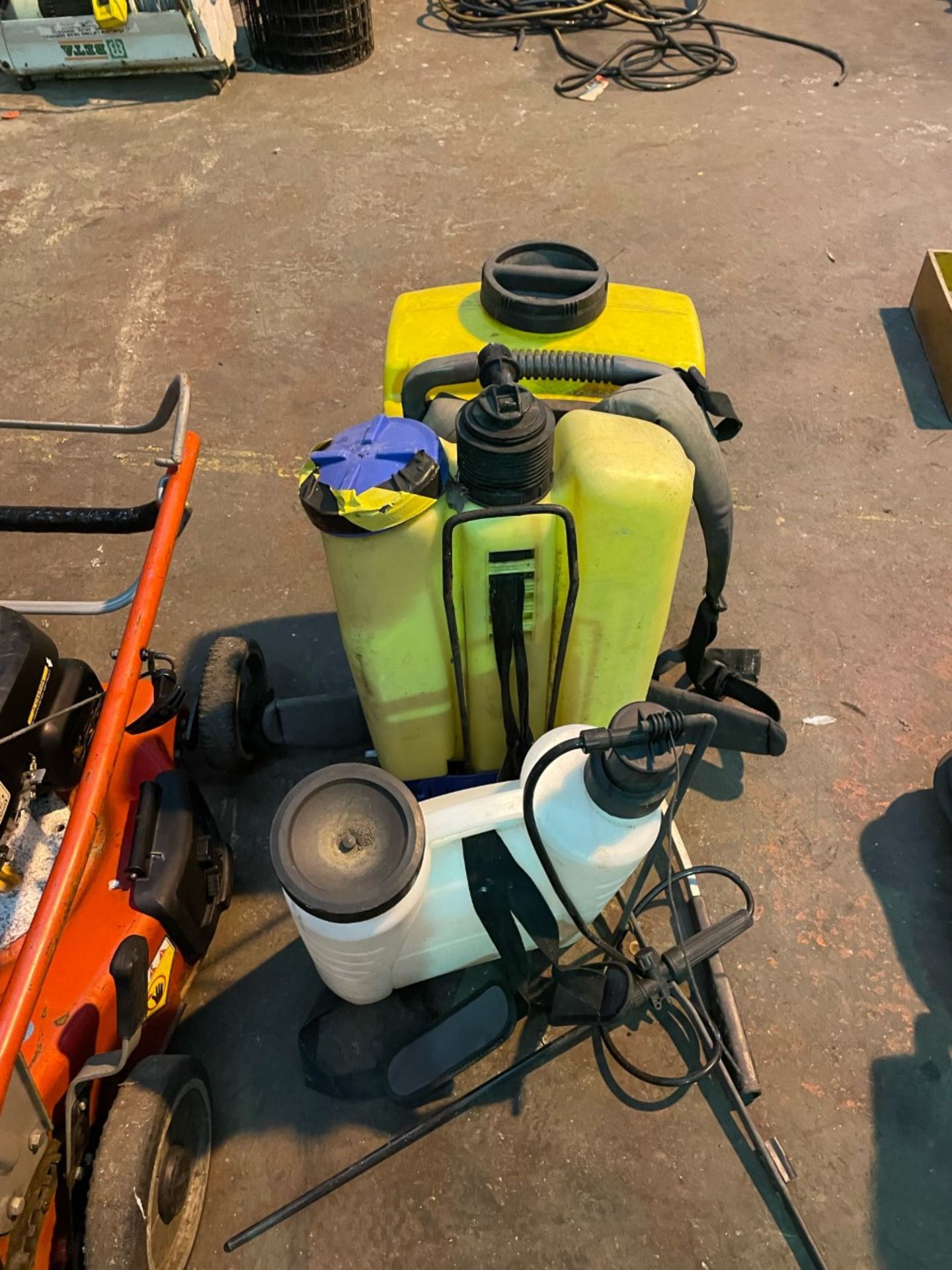 Job lot of 3no. Spraying knapsacks.White one is full unit other 2 are just part units