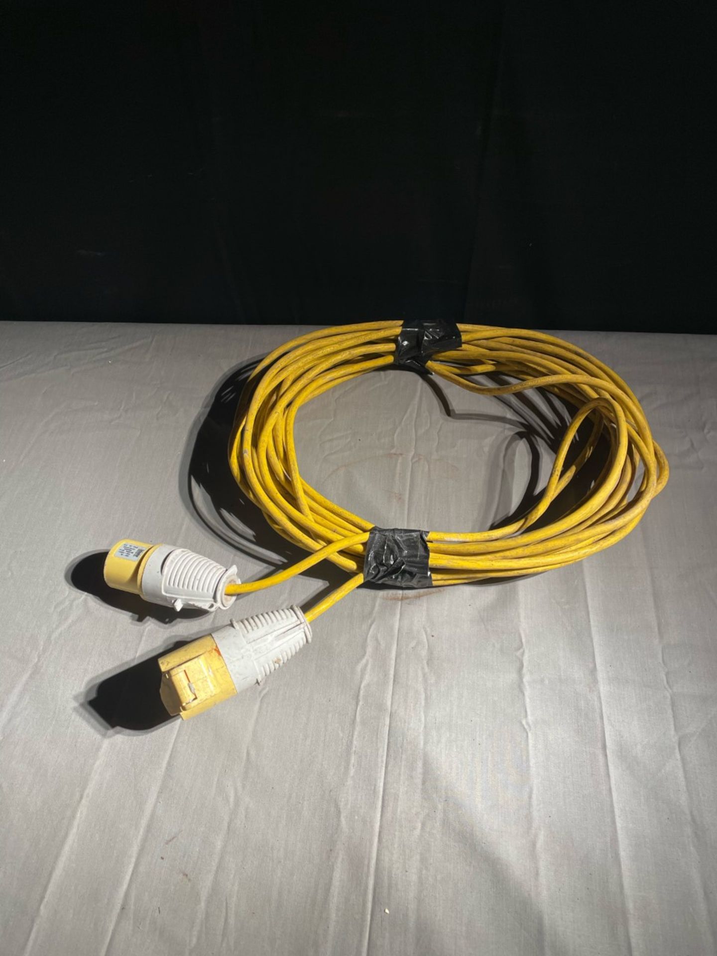 110v extension lead approximately 10m