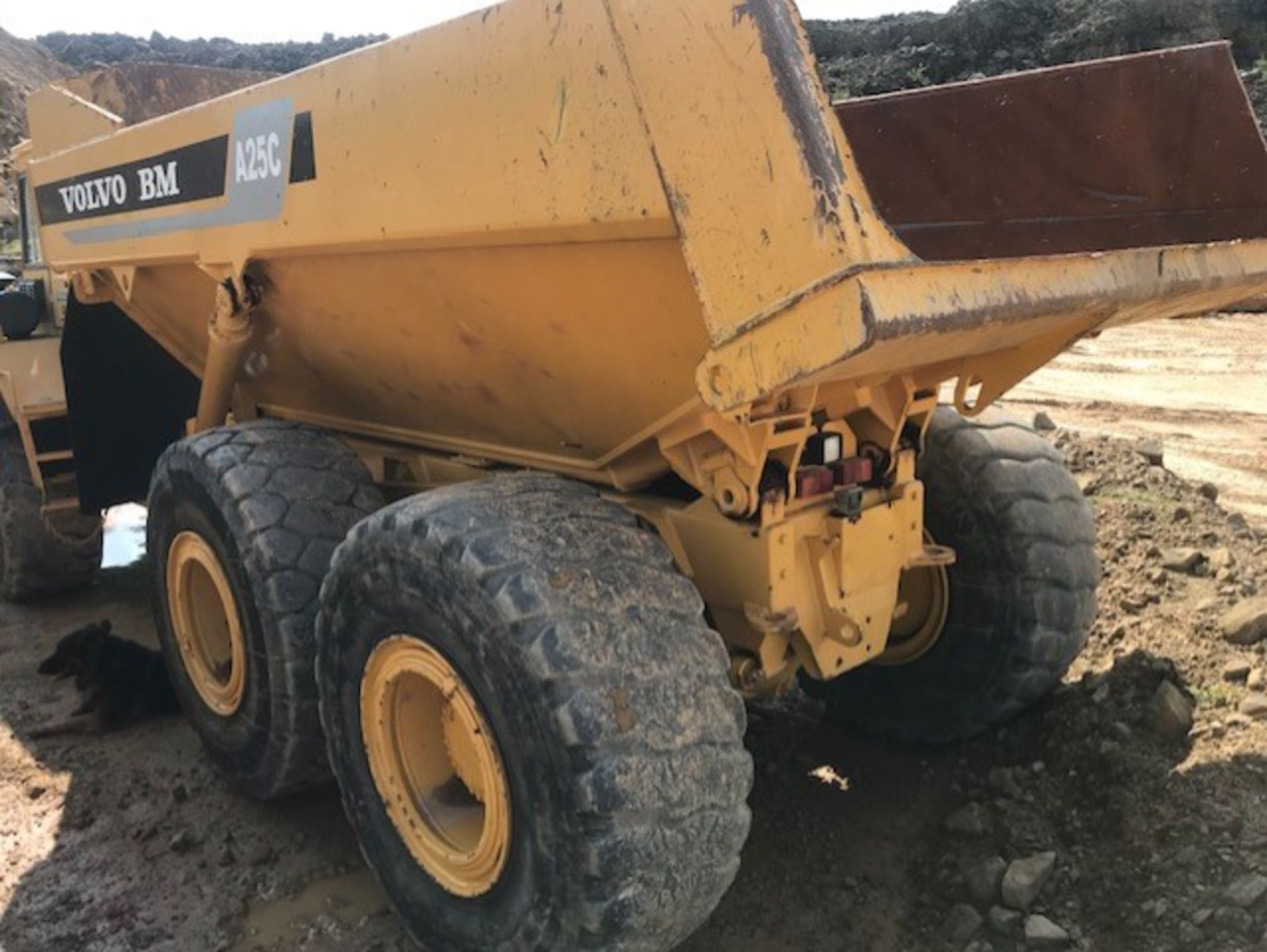 Volvo AC 25 dump truck just done quarry work guy , sellling due to not needed anymore as quarry is - Image 4 of 8
